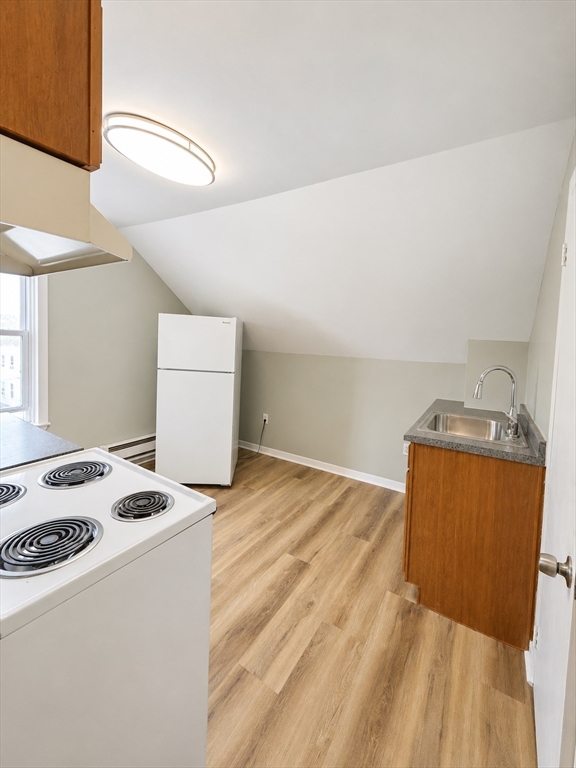 23 Brow Street, Unit 3E Fall River, MA 02721 - Photo 9 of 14 Gallery Image 9
