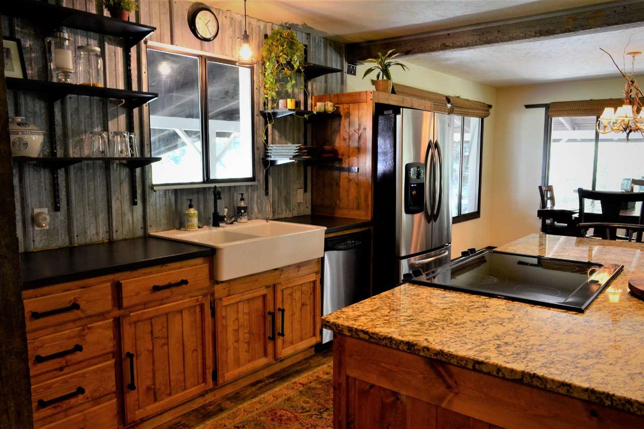 2142 Baker Lake Road Newport, WA 99156 - Photo 7 of 18