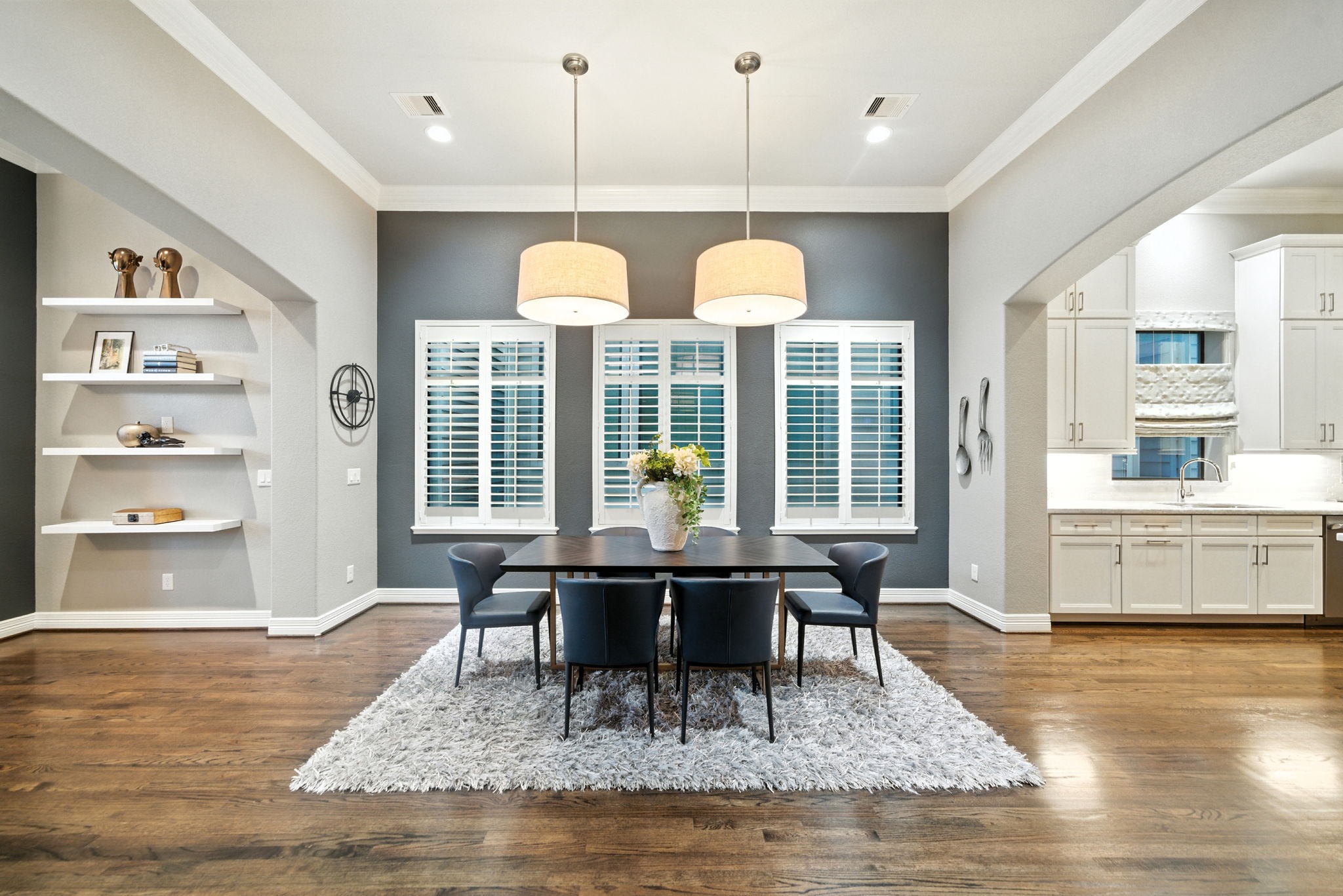 803 Bomar Street, Unit A Houston, TX 77006 - Photo 11 of 39 a living room with furniture and a wooden floor