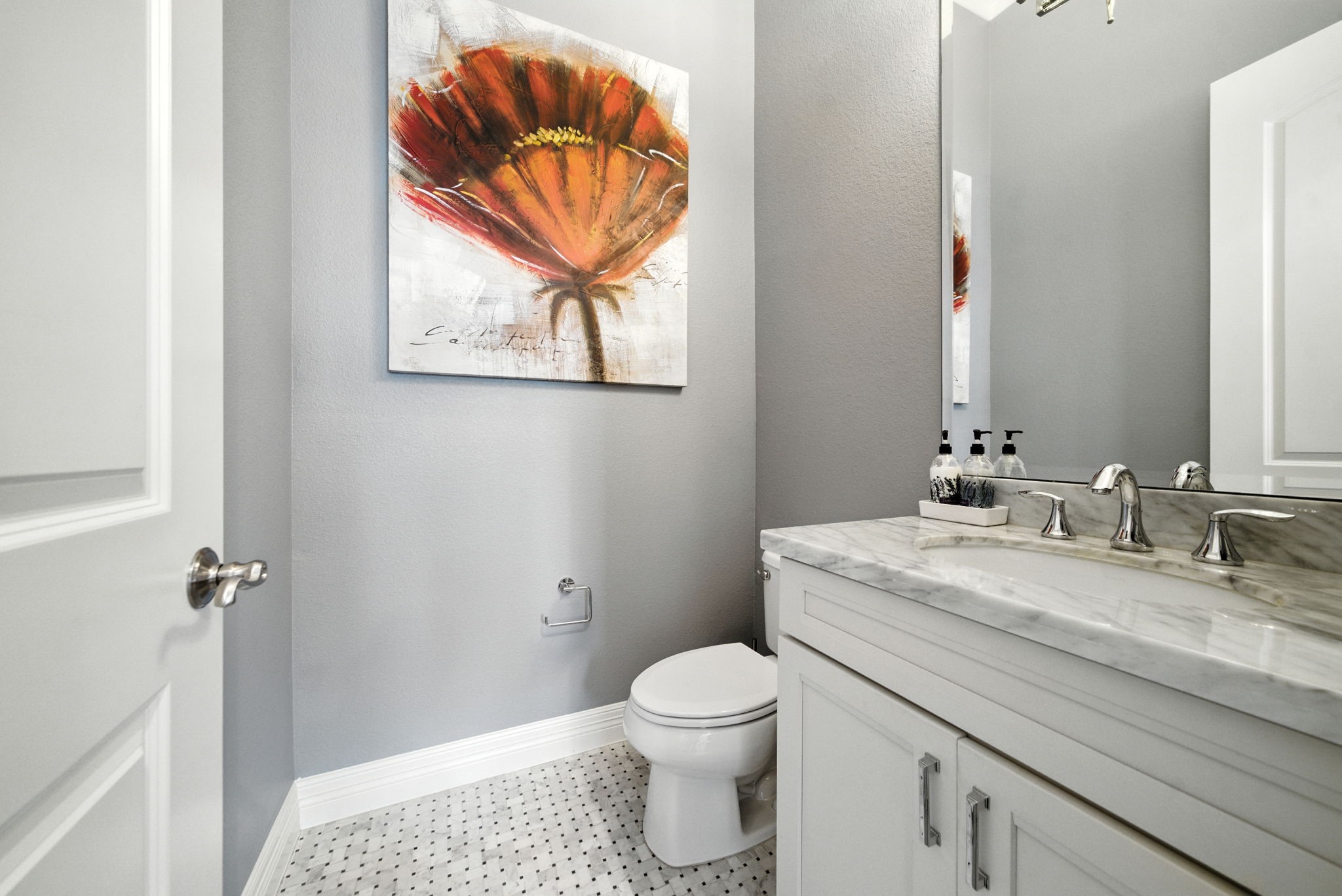 803 Bomar Street, Unit A Houston, TX 77006 - Photo 17 of 39 a bathroom with a granite countertop sink mirror vanity and toilet