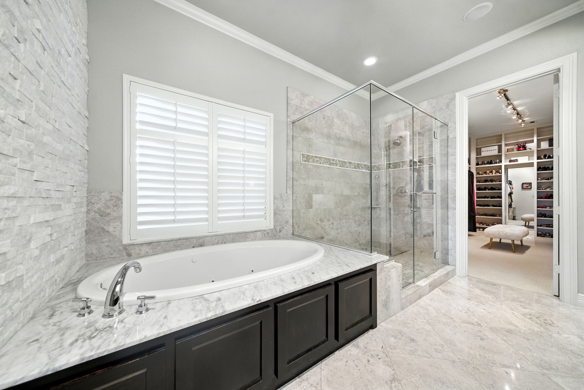 803 Bomar Street, Unit A Houston, TX 77006 - Photo 23 of 39 a spacious bathroom with a granite countertop tub sink and shower
