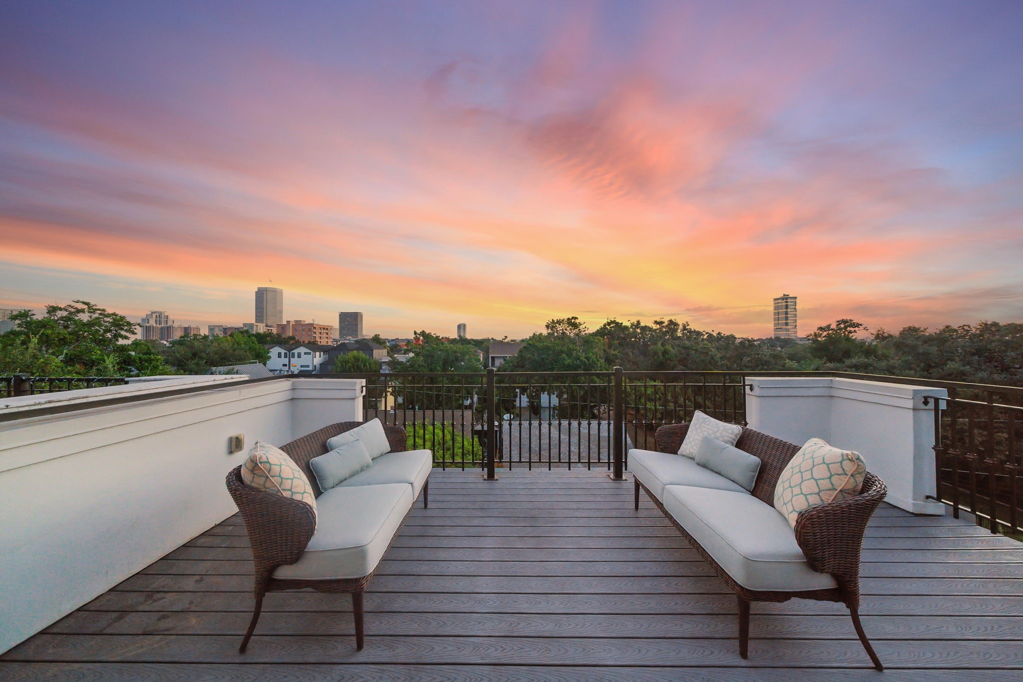803 Bomar Street, Unit A Houston, TX 77006 - Photo 3 of 39 a view of a terrace with seating space