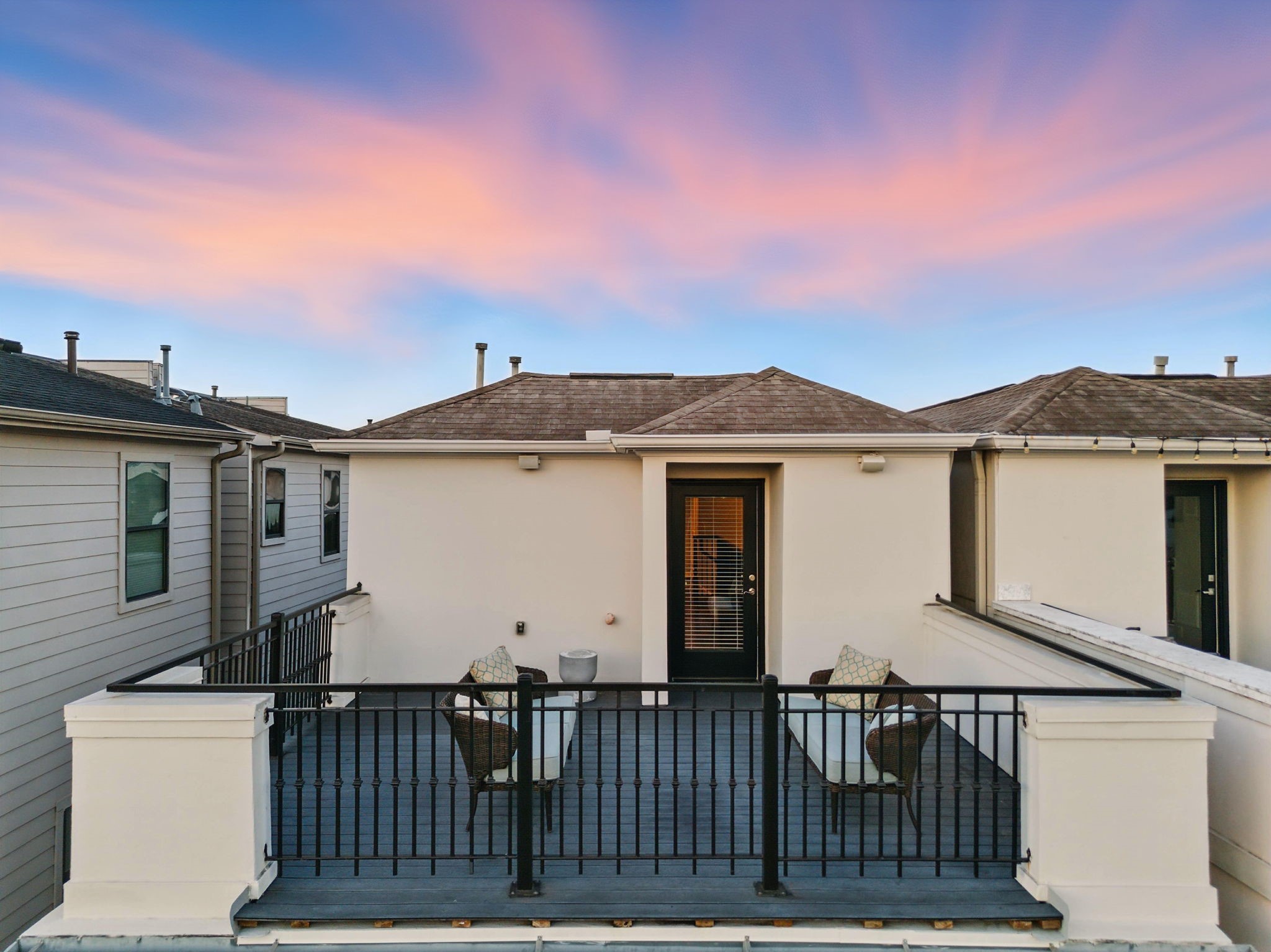 803 Bomar Street, Unit A Houston, TX 77006 - Photo 36 of 39 aerial view of a house