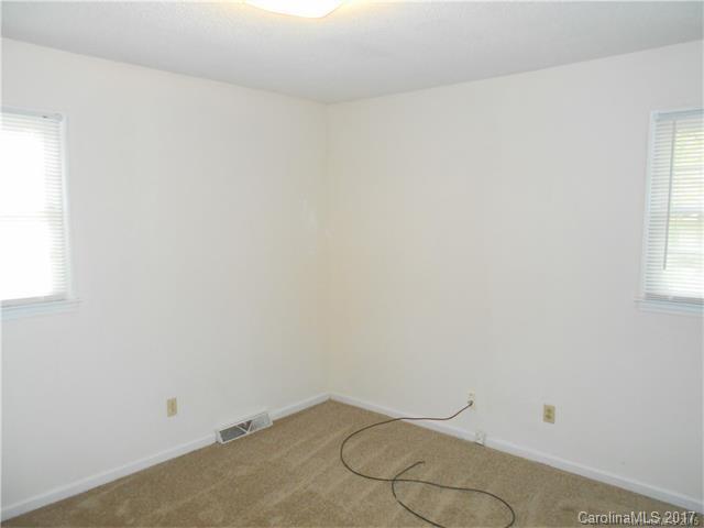 2009 Stallings Road Stallings, NC 28104 - Photo 6 of 9