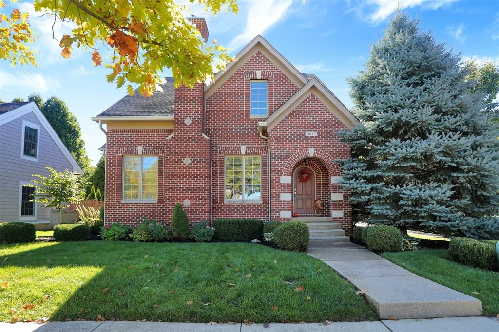 7611 West Stonegate Drive, Zionsville, IN 46077 Compass