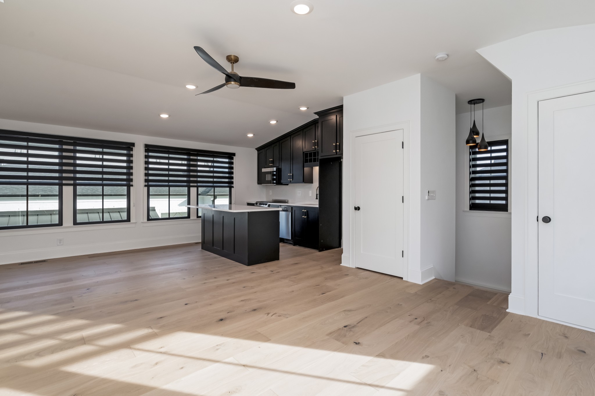 214 Old Peytonsville Road Franklin, TN 37064 - Photo 32 of 42 a view of an empty room with window and cabinet