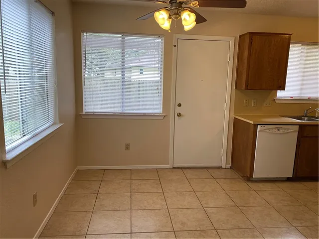 $1,395 | 11900 Doubloon Cove, Unit A, Austin, TX 78759