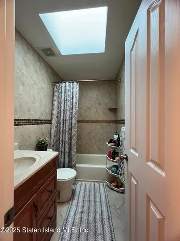 $799,000 | 1147 Mason Avenue | Midland Beach