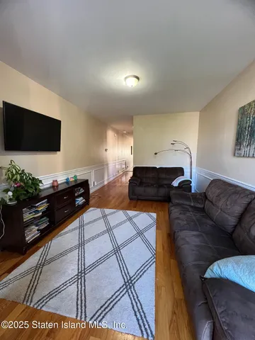 $799,000 | 1147 Mason Avenue | Midland Beach