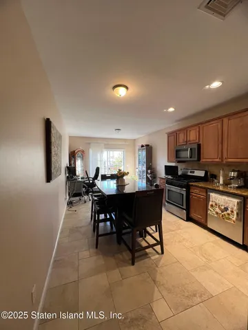 $799,000 | 1147 Mason Avenue | Midland Beach