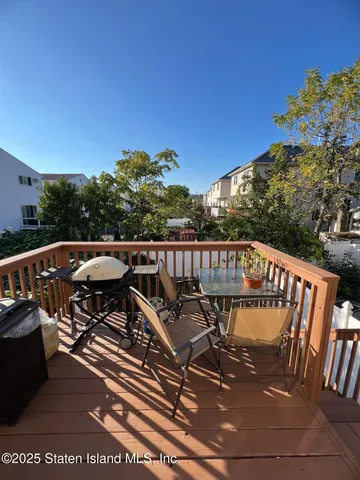 $799,000 | 1147 Mason Avenue | Midland Beach