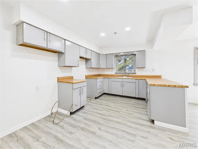 $205,000 | 309 West Allis Avenue, Bernie, MO 63822