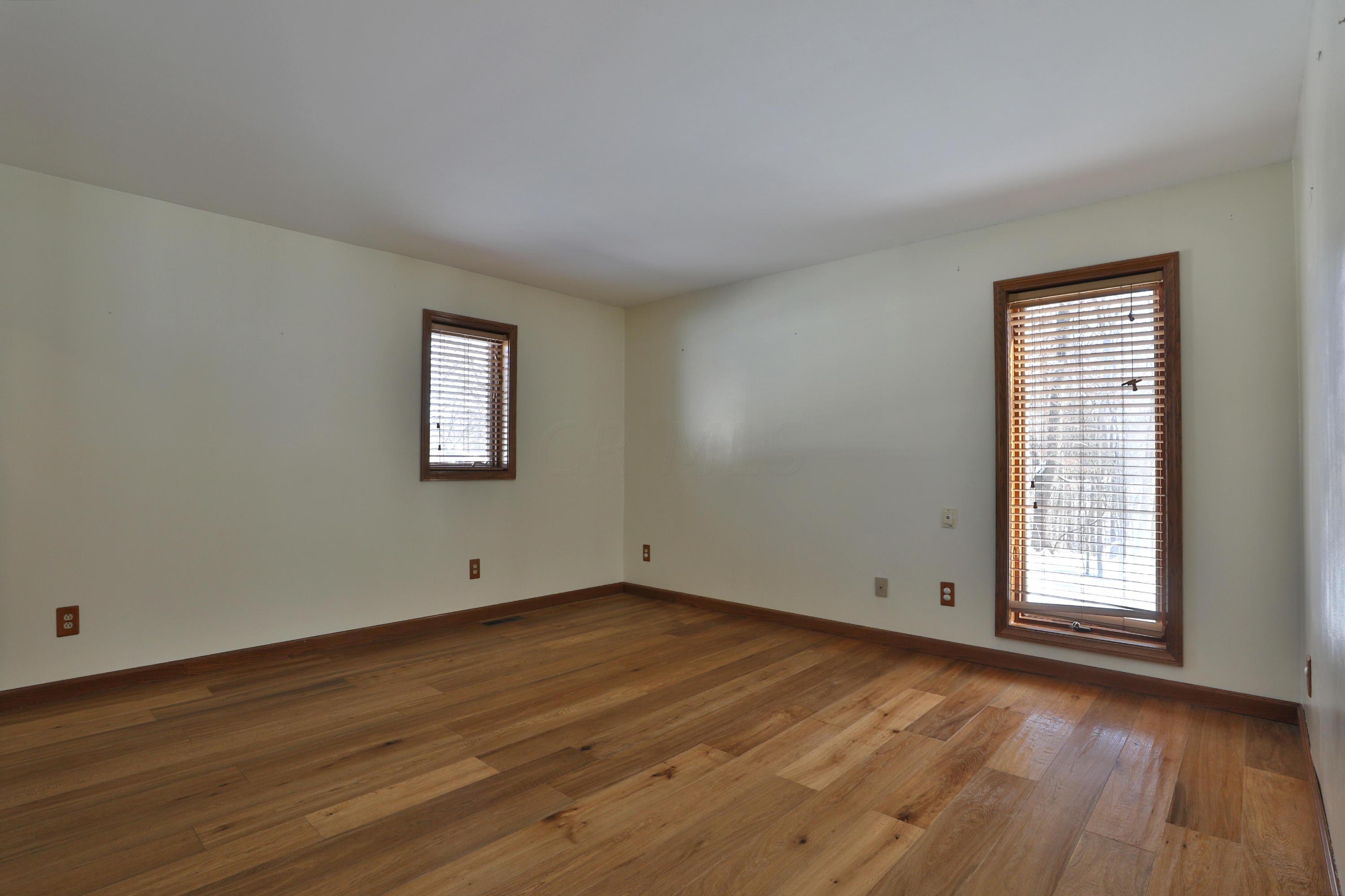 8140 Lewis Center Road Galena, OH 43021 - Photo 17 of 57 Gallery Image 17