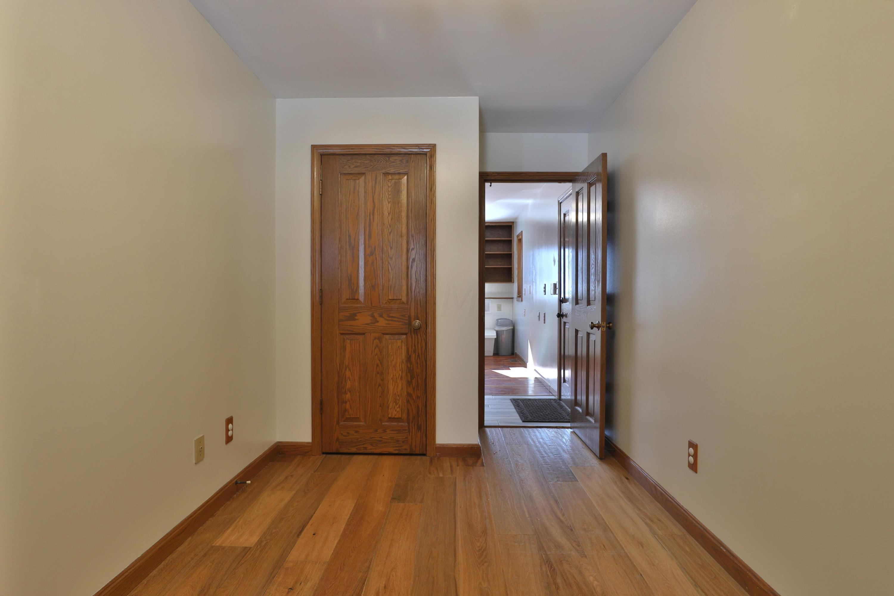 8140 Lewis Center Road Galena, OH 43021 - Photo 25 of 57 Gallery Image 25