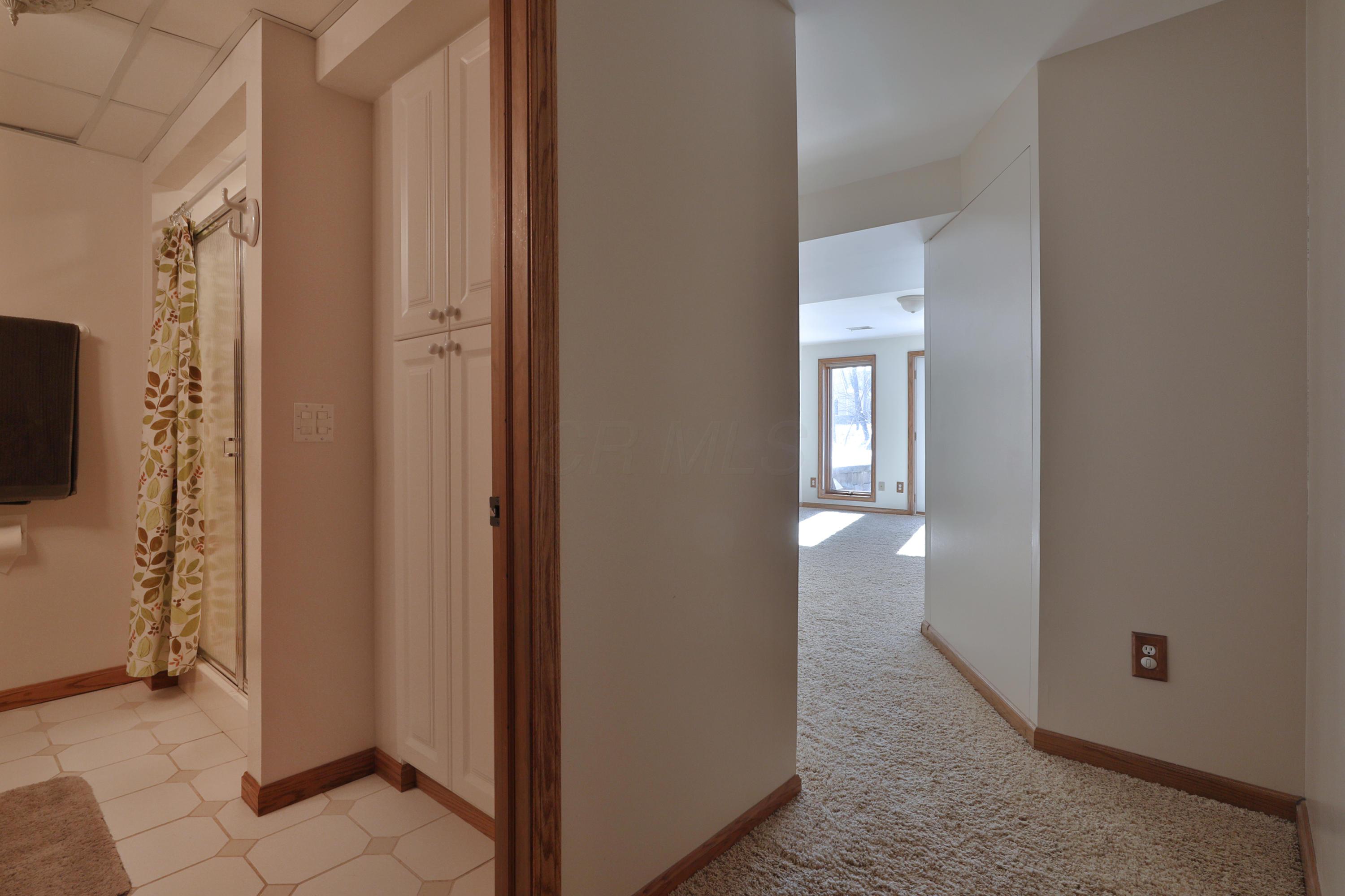 8140 Lewis Center Road Galena, OH 43021 - Photo 29 of 57 Gallery Image 29