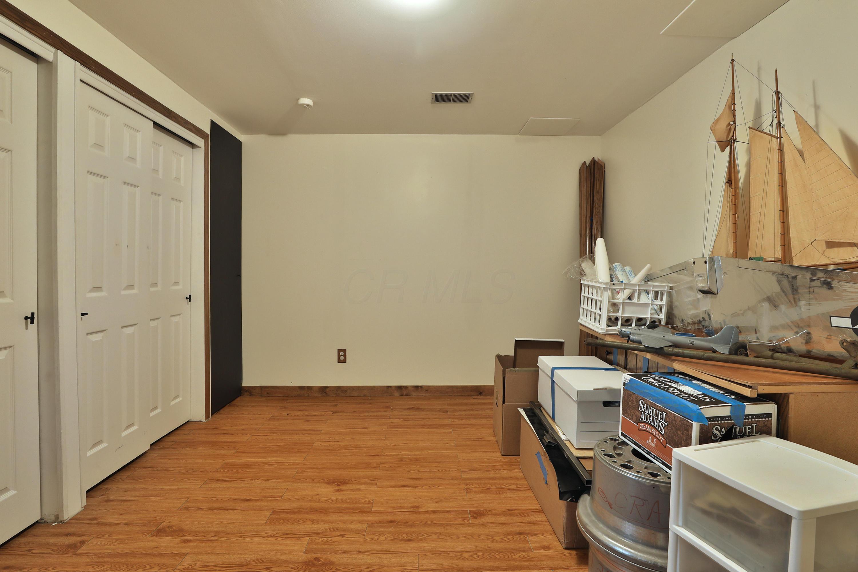 8140 Lewis Center Road Galena, OH 43021 - Photo 31 of 57 Gallery Image 31