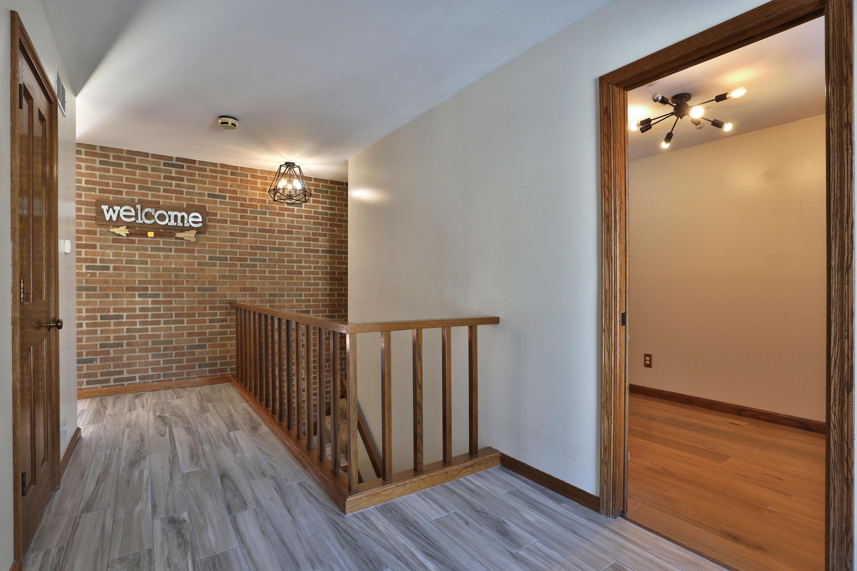 8140 Lewis Center Road Galena, OH 43021 - Photo 4 of 57 Gallery Image 4