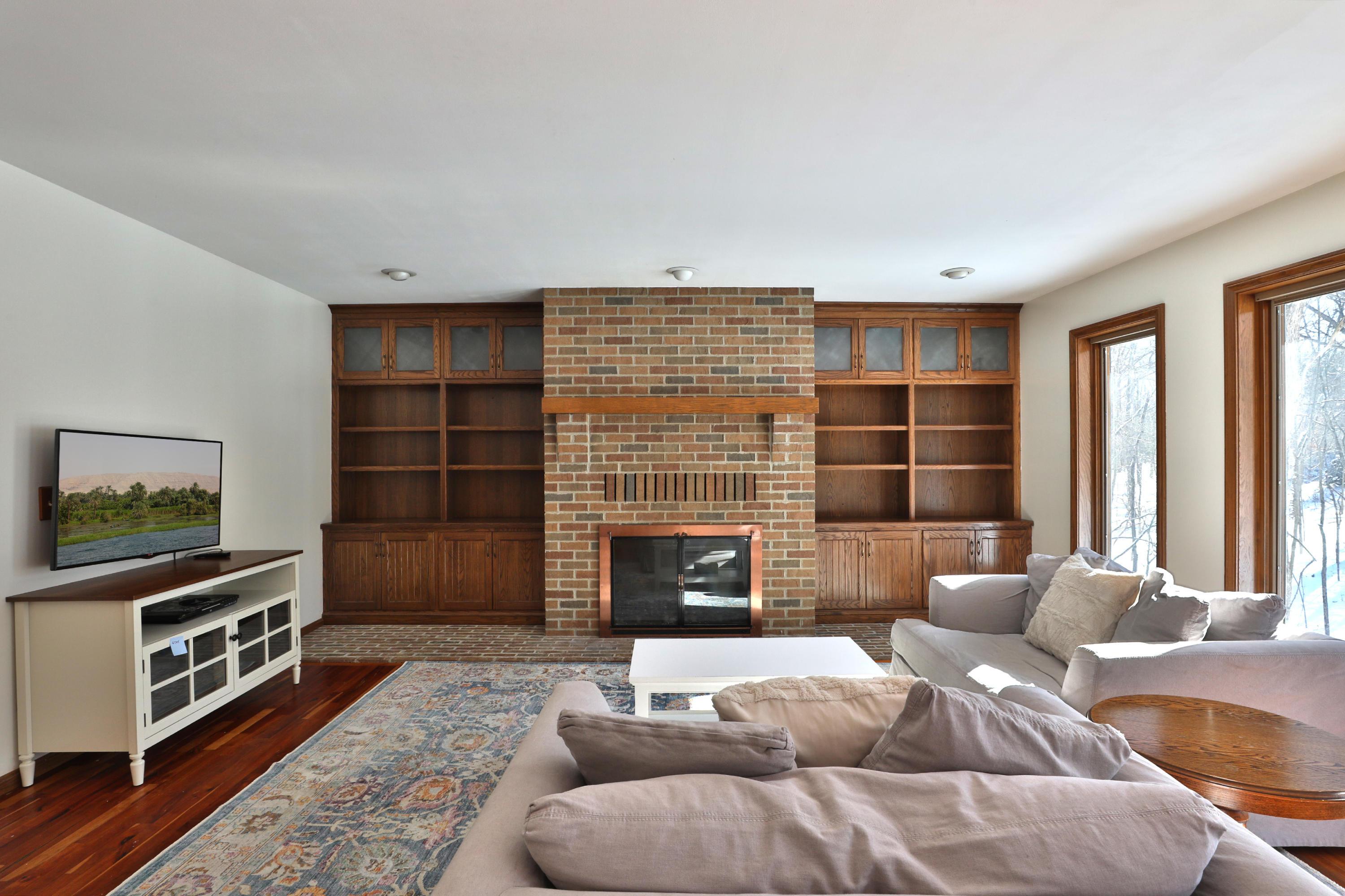 8140 Lewis Center Road Galena, OH 43021 - Photo 8 of 57 Gallery Image 8