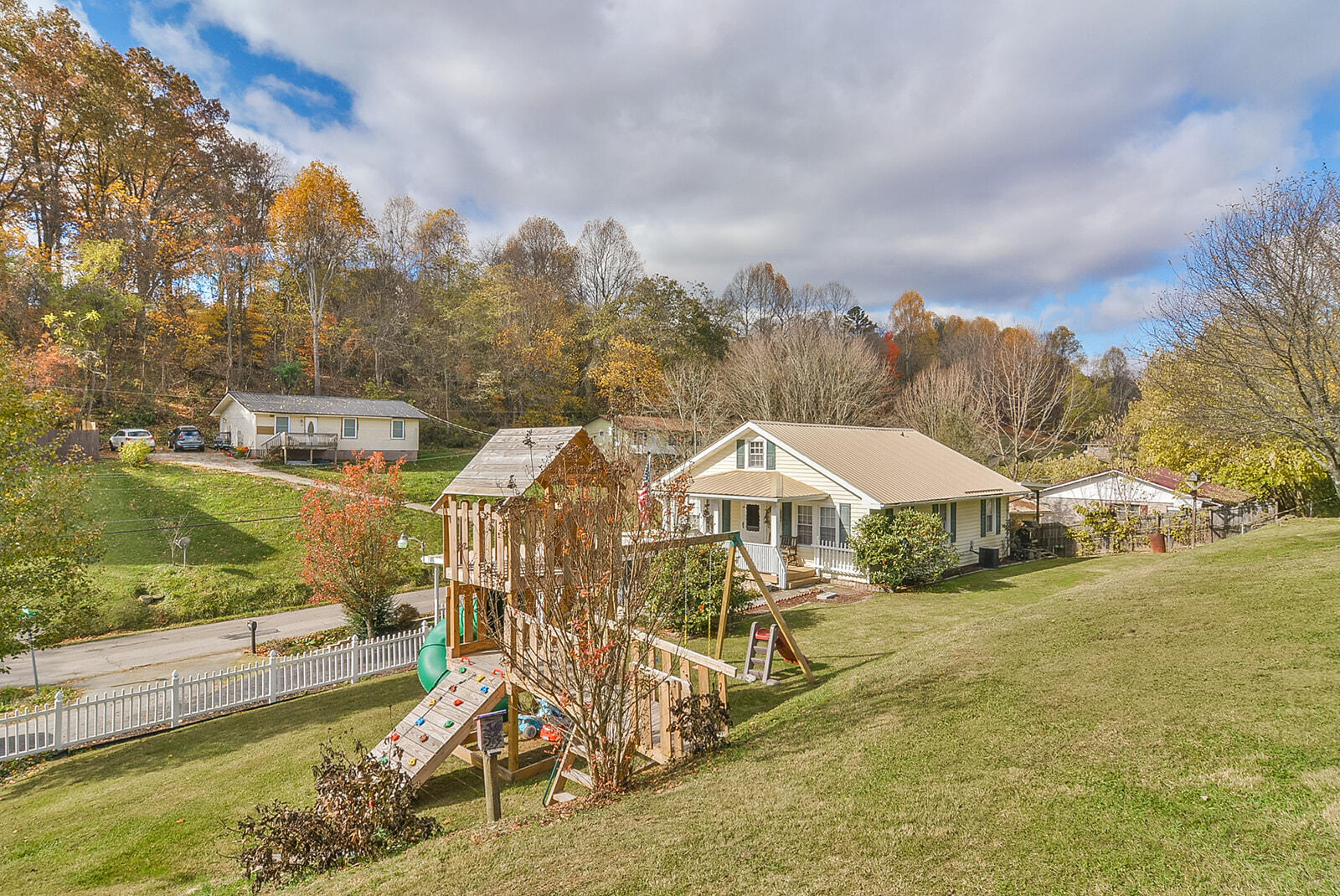201 Chadwell Road Kingsport, TN 37660 - Photo 34 of 40 TRB_0102