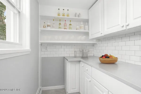 $5,250 | 12 Artic Street, Unit 1, Greenwich, CT 06830