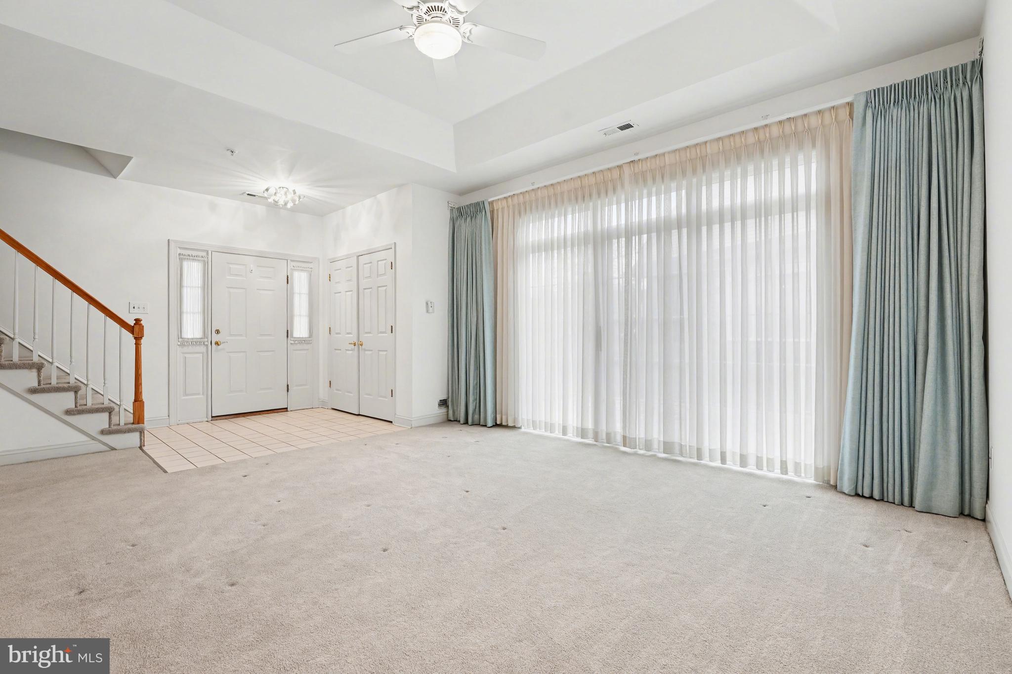 1621 Yorktown Road, Unit 50 Jamison, PA 18929 - Photo 15 of 50 Living Room