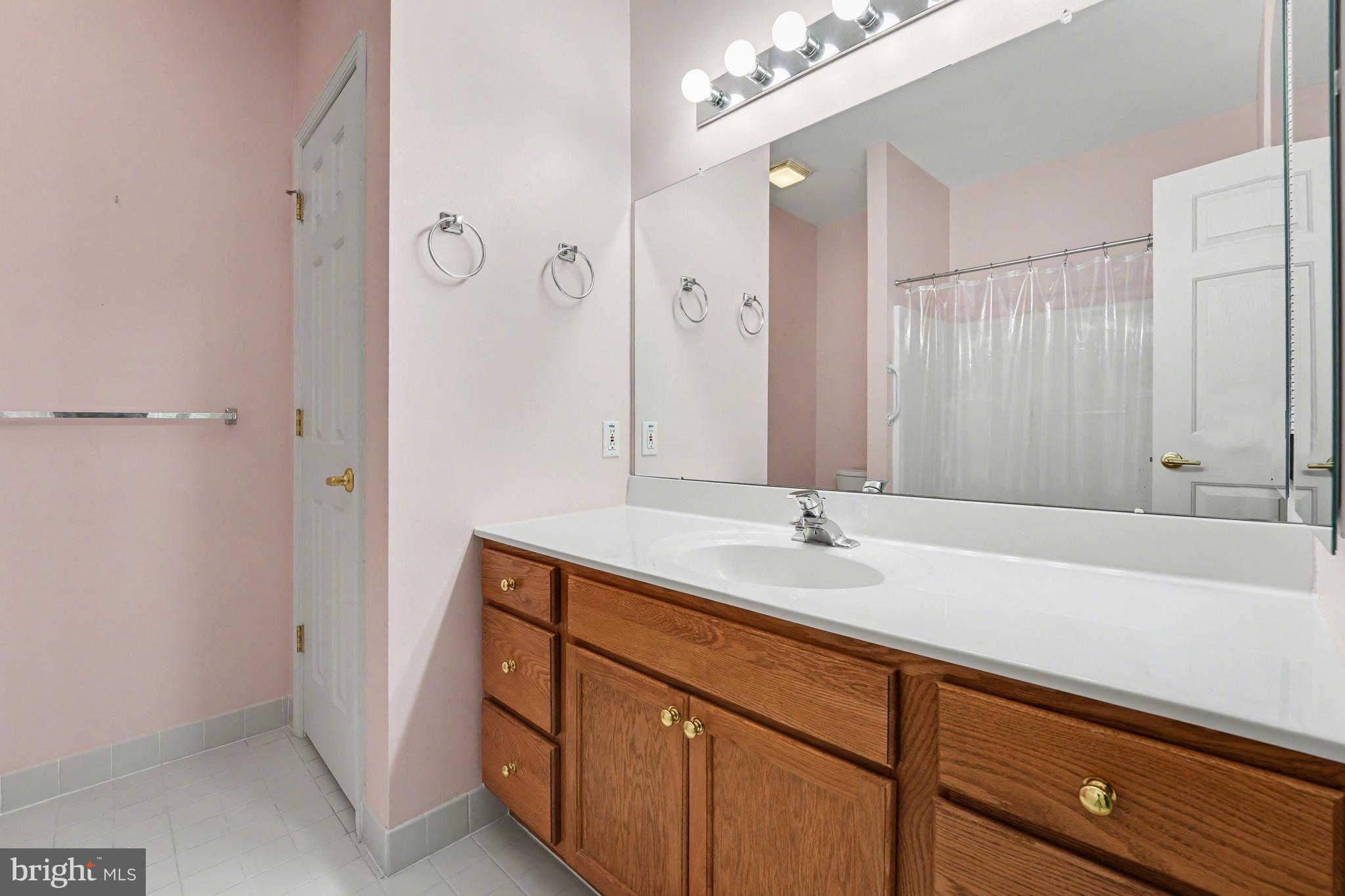 1621 Yorktown Road, Unit 50 Jamison, PA 18929 - Photo 31 of 50 En Suite Bathroom