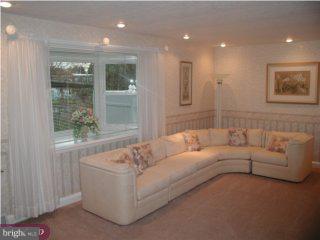 1128 Chesworth Road Philadelphia, PA 19115 - Photo 2 of 6