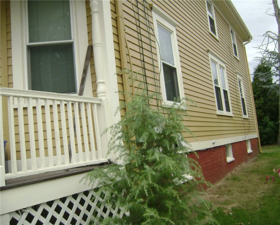 3 Union Street Warren, RI 02885 - Photo 3 of 12 Gallery Image 3