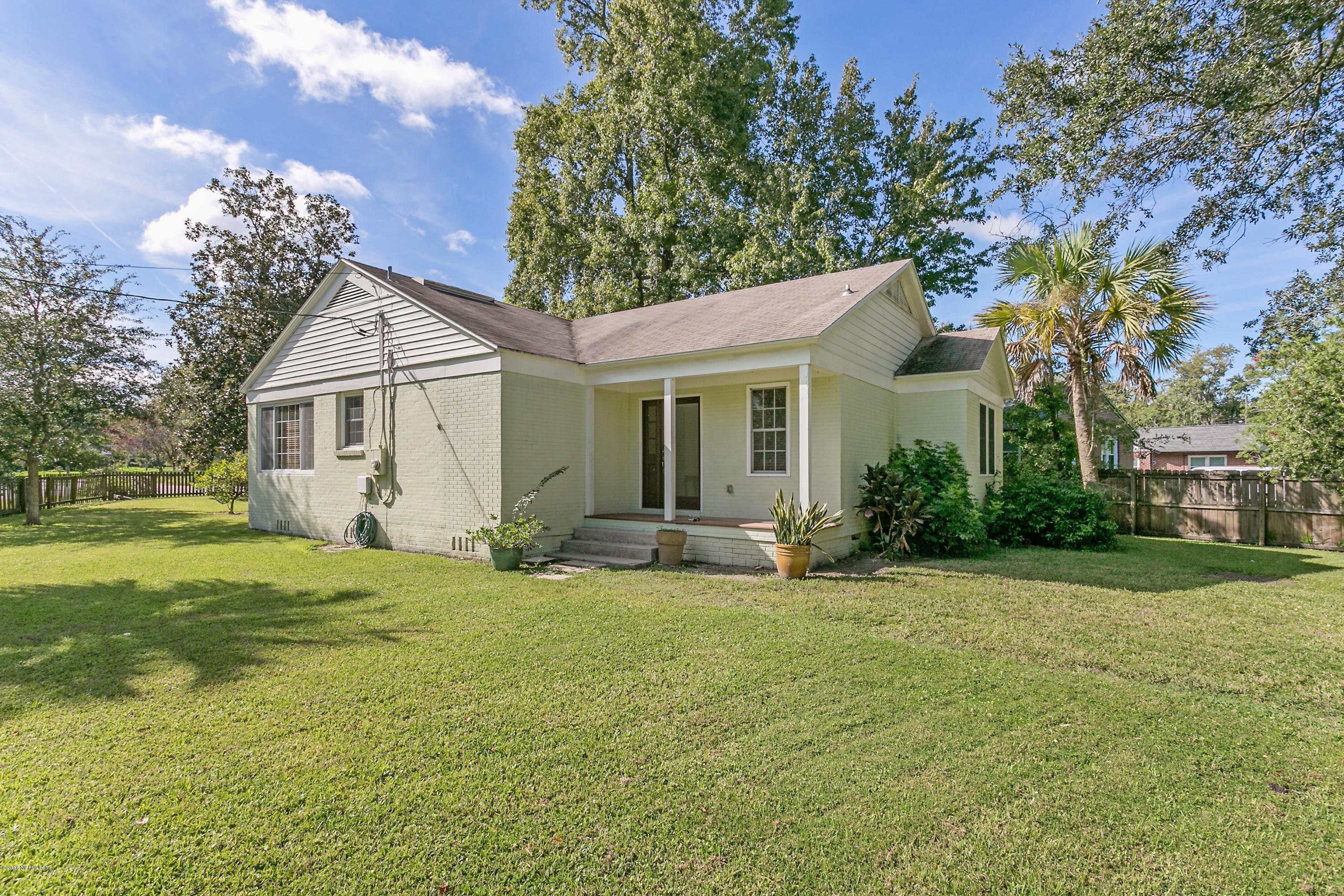 2233 Guilford Road Jacksonville, FL 32207 - Photo 20 of 23 020_Exterior Back