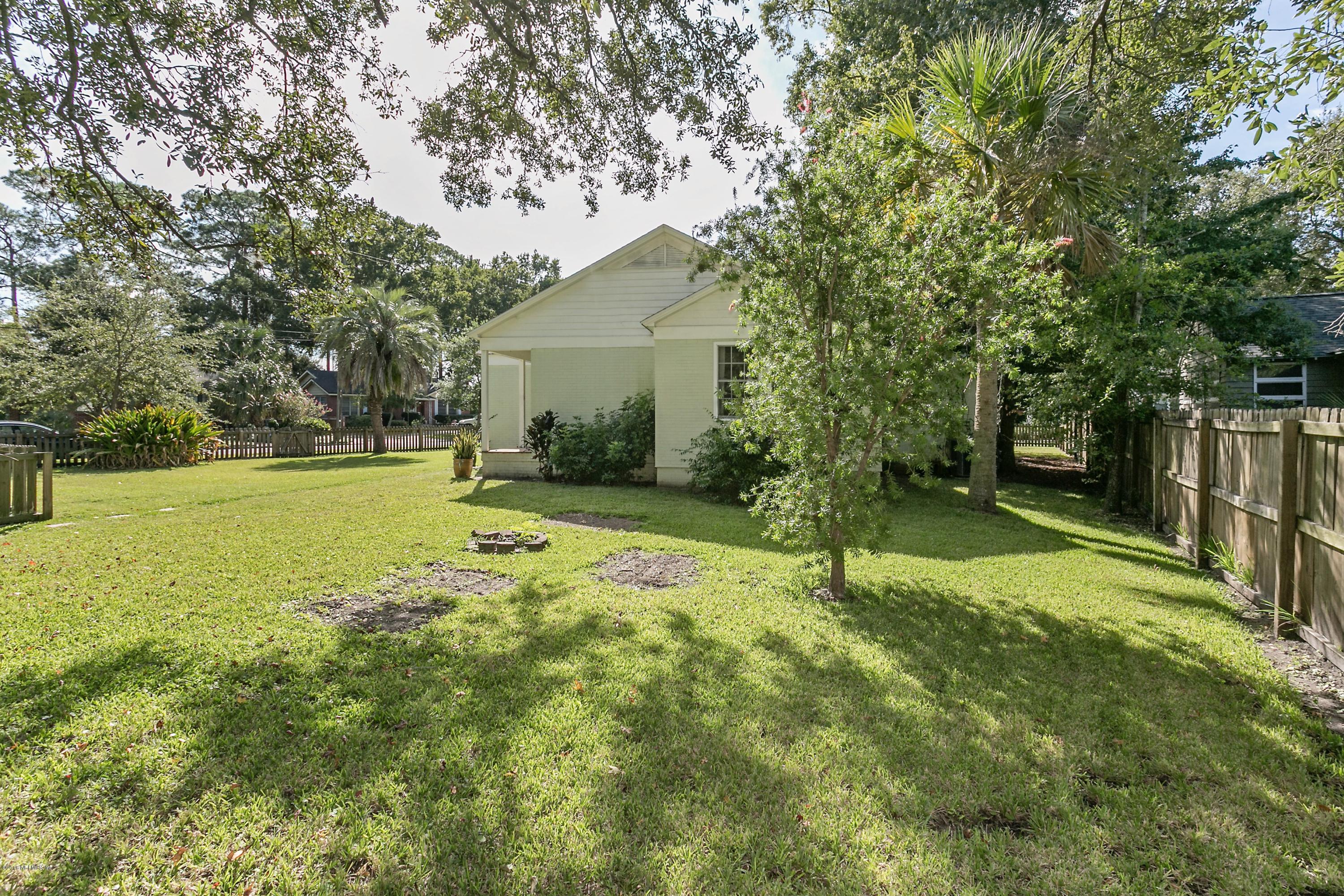 2233 Guilford Road Jacksonville, FL 32207 - Photo 21 of 23 022_Backyard