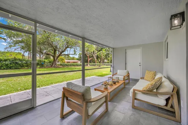 $4,300 | 11401 Southwest 81st Road, Pinecrest, FL 33156