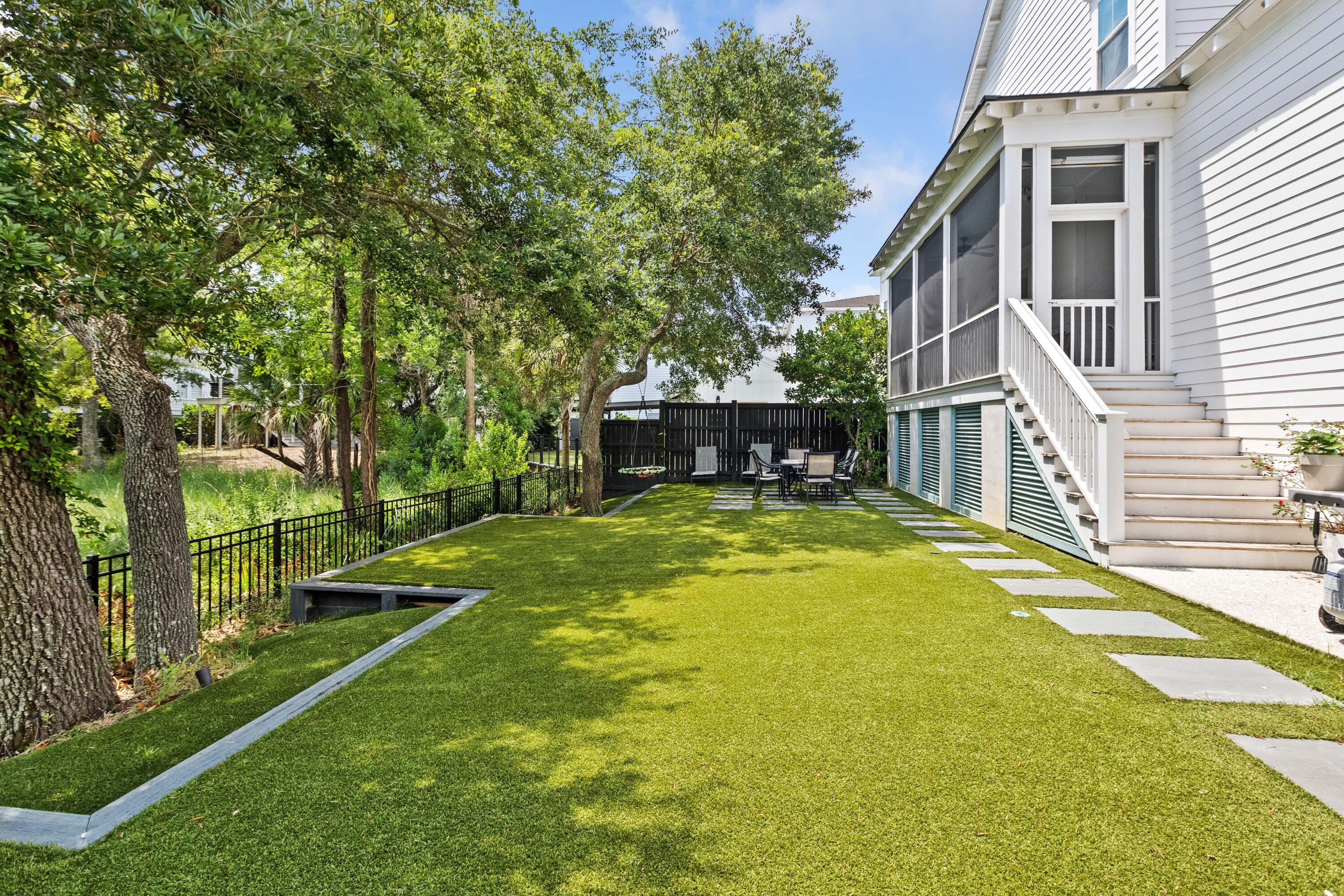 1675 Pierce Street Daniel Island, SC 29492 - Photo 33 of 52 1675