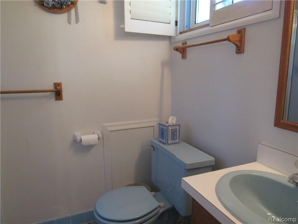 43 Nesbit Lane Rochester, MI 48309 - Photo 12 of 14 IMG_1249.JPG
