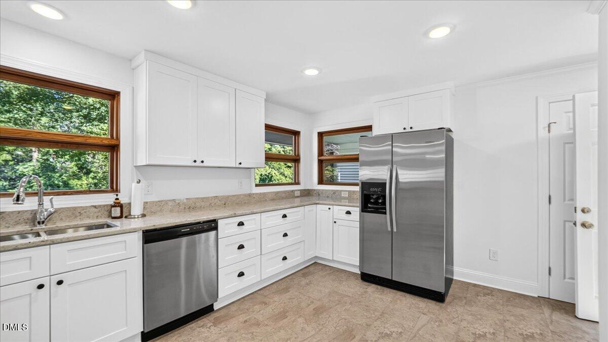 102 Forest Road Oxford, NC 27565 - Photo 12 of 55 Kitchen