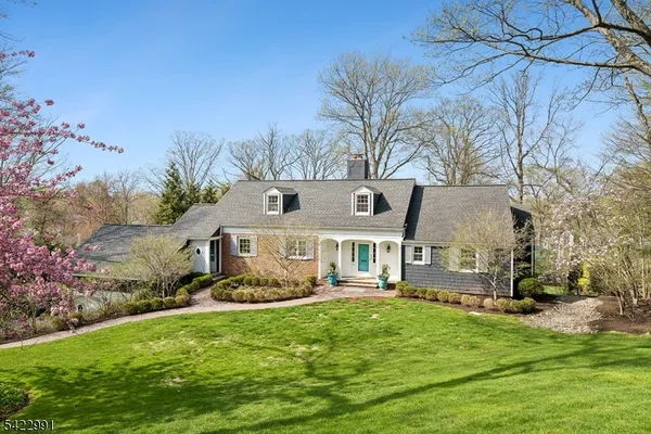 $2,200,000 | 18 Devon Road, Summit, NJ 07901