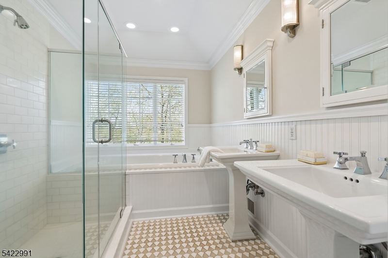 18 Devon Road Summit, NJ 07901 - Photo 15 of 34