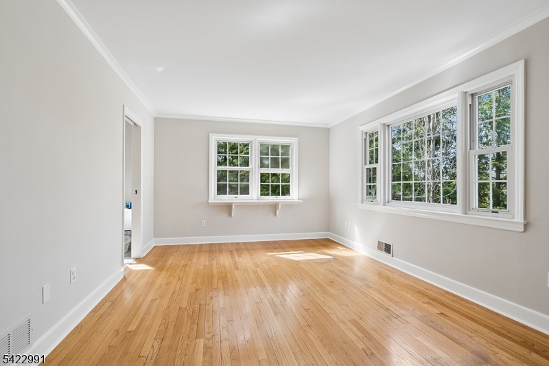 18 Devon Road Summit, NJ 07901 - Photo 17 of 34