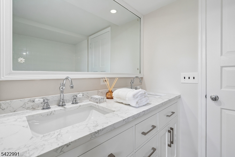 18 Devon Road Summit, NJ 07901 - Photo 24 of 34