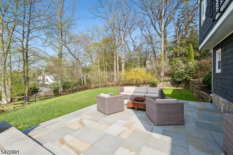 18 Devon Road Summit, NJ 07901 - Photo 28 of 34