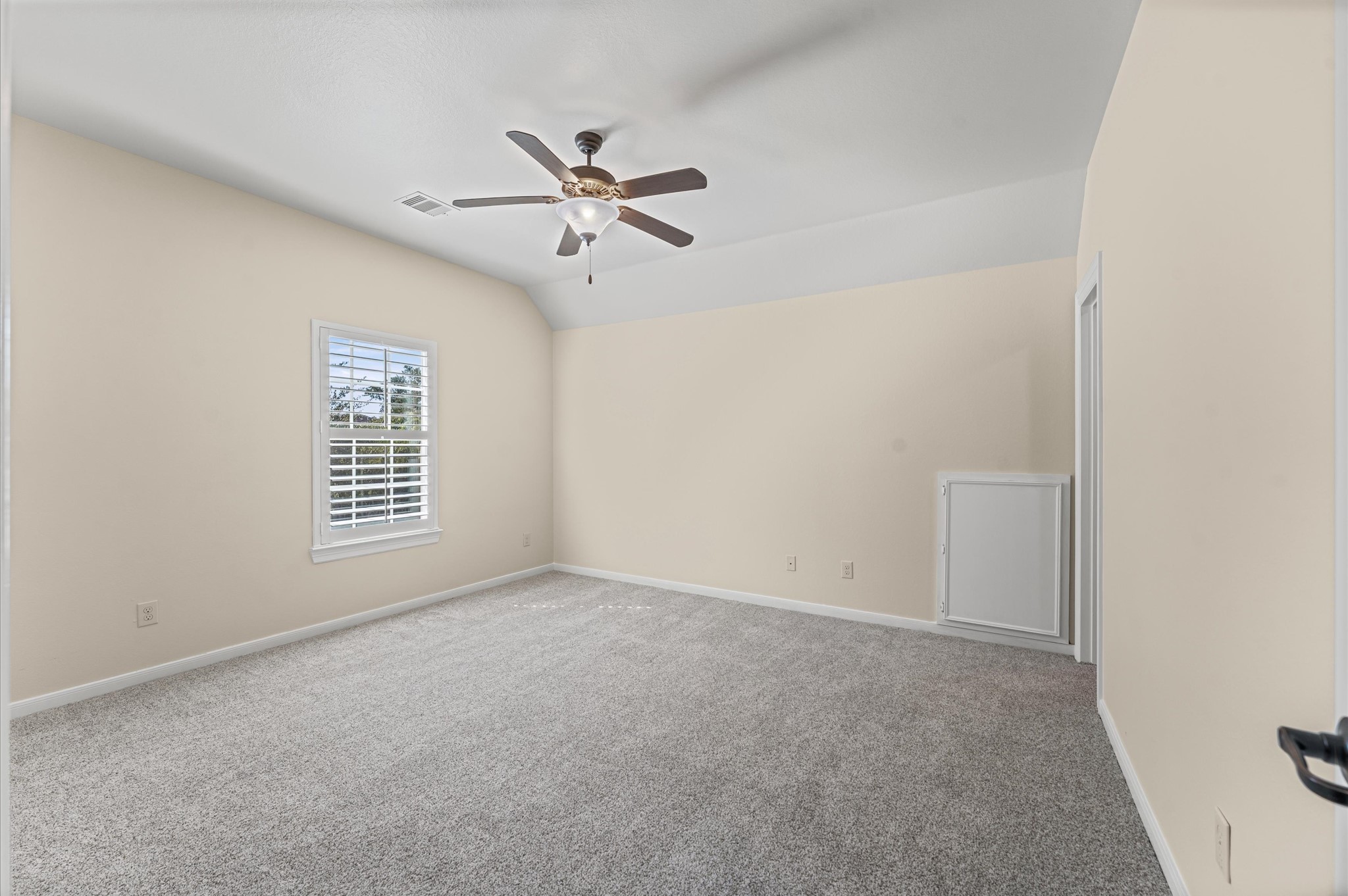 7 North Beech Springs Circle Spring, TX 77389 - Photo 41 of 50 a view of an empty room with a window