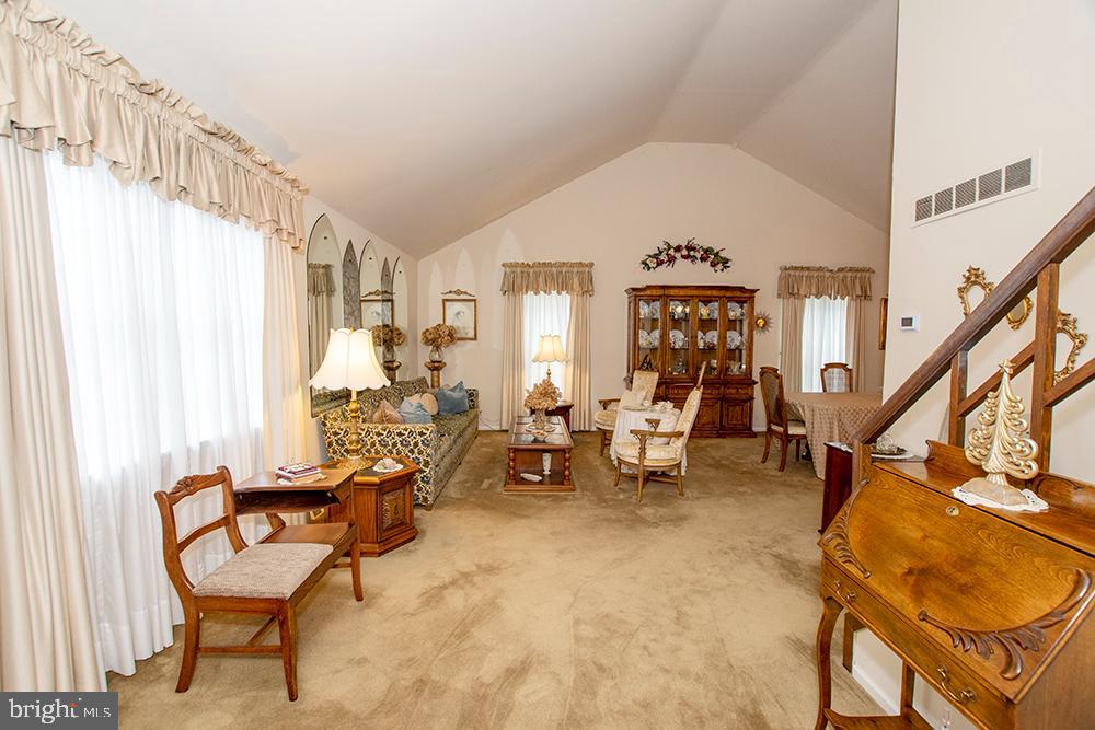 58 St Davids Road Springfield, PA 19064 - Photo 10 of 32 Great Room