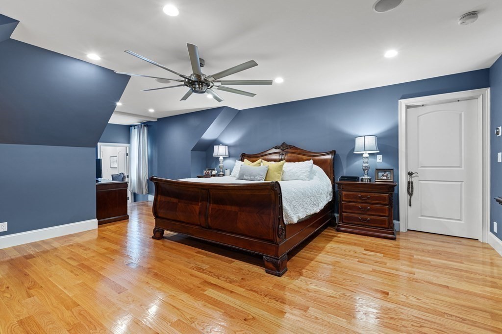 127 Parker Road Chelmsford, MA 01824 - Photo 18 of 42 Gallery Image 18