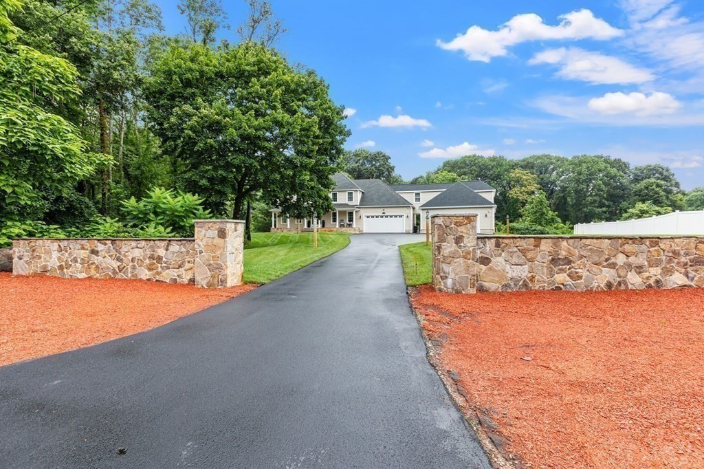 127 Parker Road Chelmsford, MA 01824 - Photo 38 of 42 Gallery Image 38