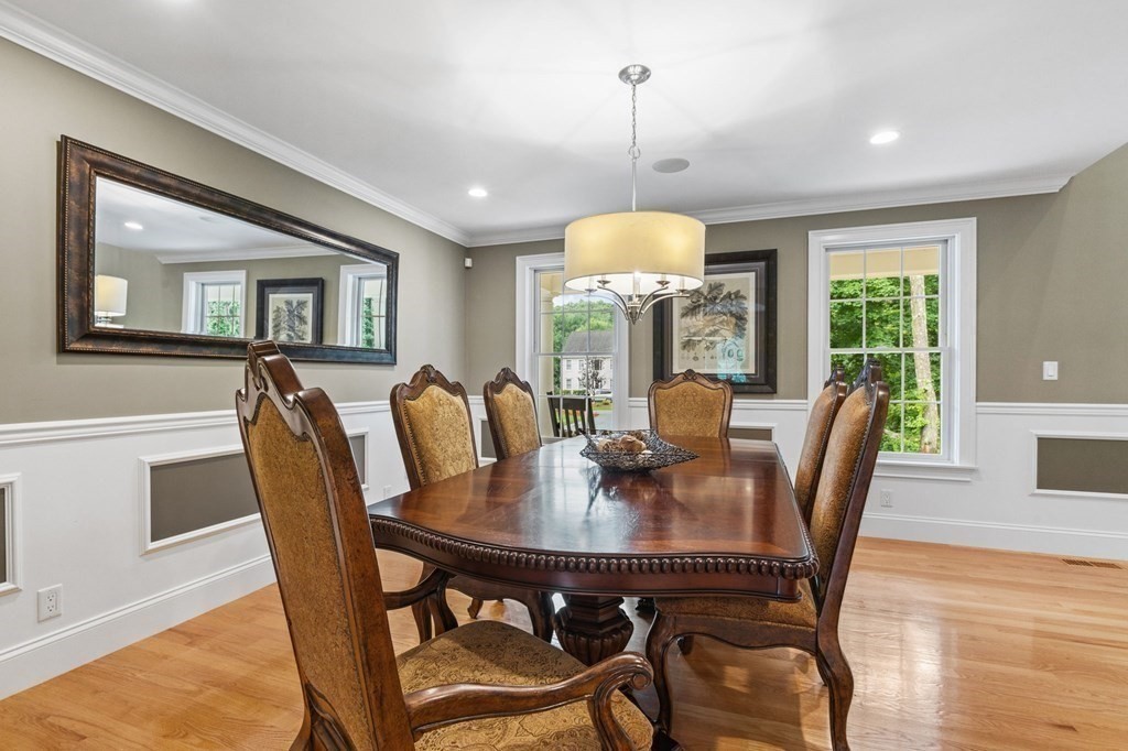 127 Parker Road Chelmsford, MA 01824 - Photo 9 of 42 Gallery Image 9