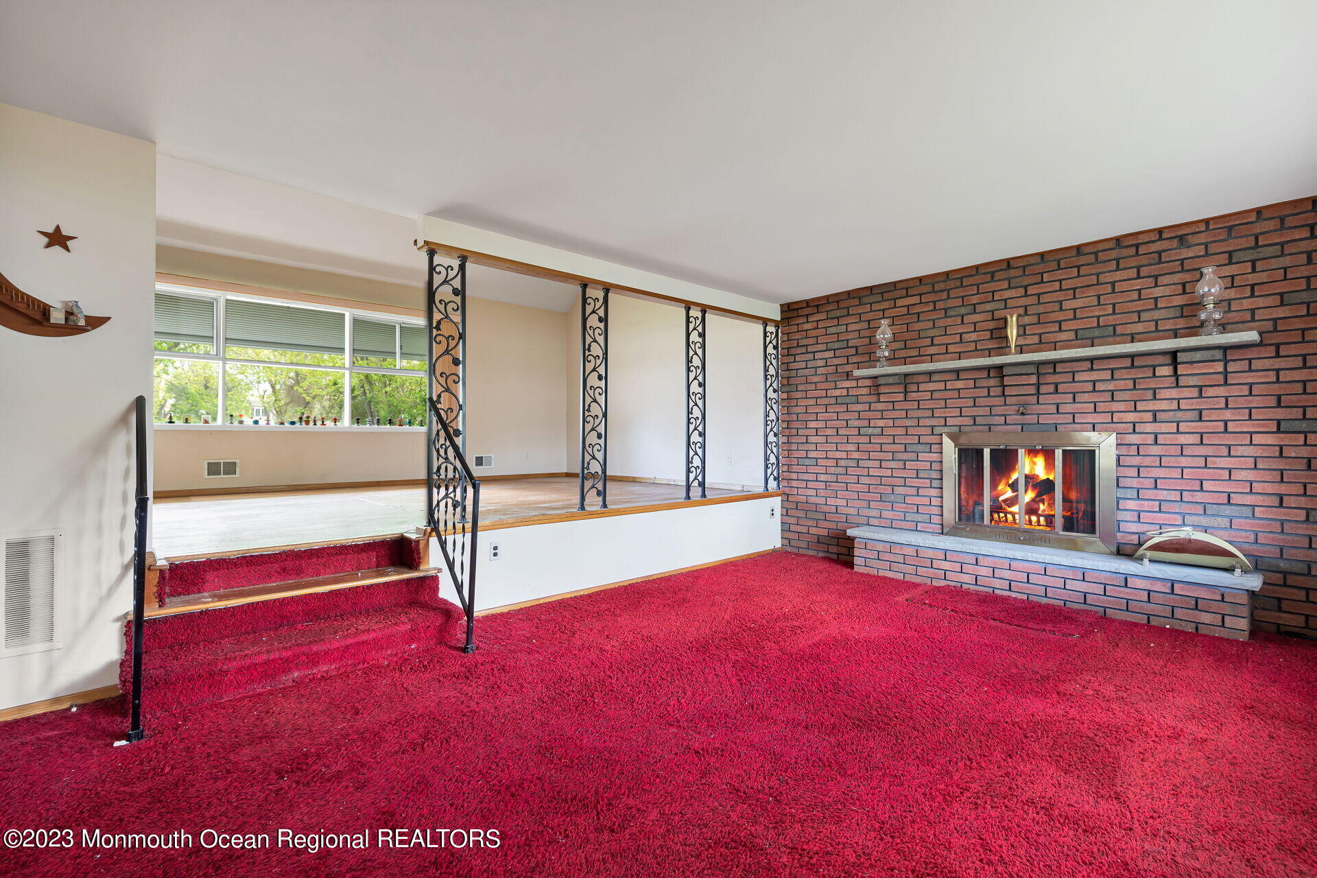 186 Middle Road Hazlet, NJ 07730 - Photo 2 of 32 002-1920x1280-photo