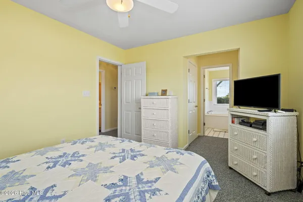 $525,000 | 2901 Pointe W Drive, Unit A1, Emerald Isle, NC 28594