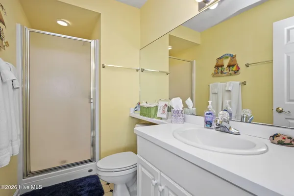 $525,000 | 2901 Pointe W Drive, Unit A1, Emerald Isle, NC 28594