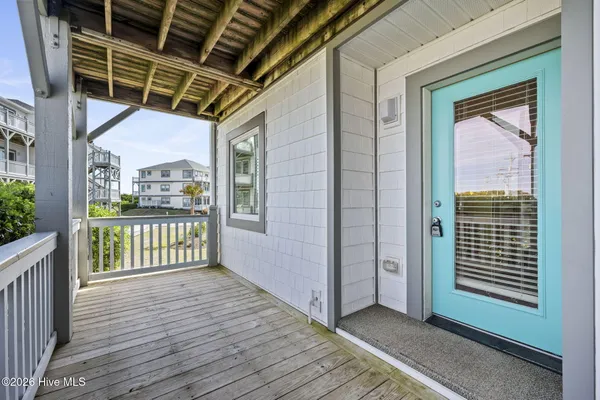 $525,000 | 2901 Pointe W Drive, Unit A1, Emerald Isle, NC 28594