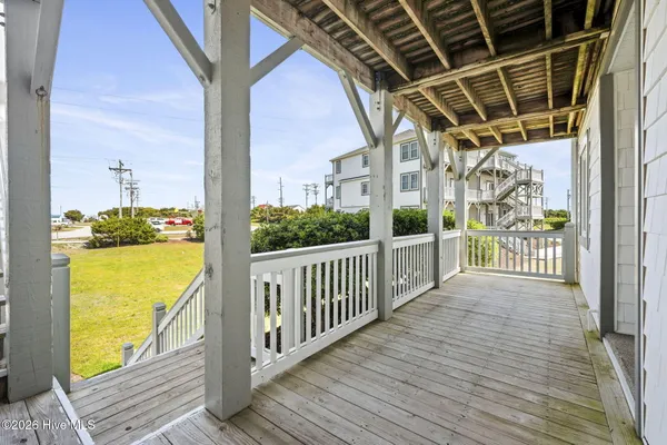 $525,000 | 2901 Pointe W Drive, Unit A1, Emerald Isle, NC 28594