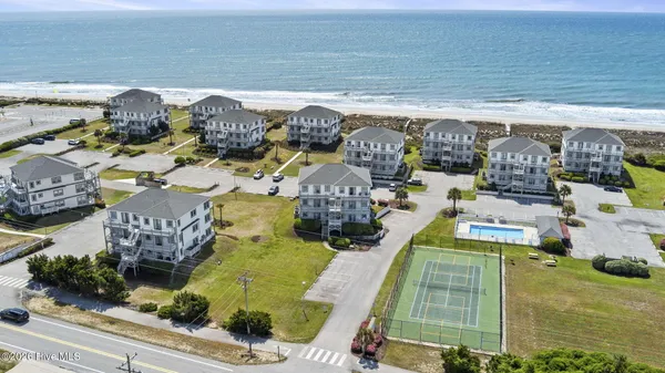 $525,000 | 2901 Pointe W Drive, Unit A1, Emerald Isle, NC 28594